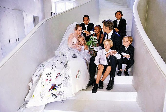 Brad-Pitt-Angelina-Jolie-Wedding-Photo