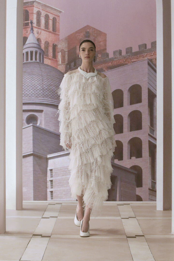 Fendi Haute Couture FW 21/22: Η Kate Moss και η συλλογή ωδή στην Αιώνια Πόλη