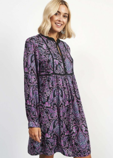 Petite Fashion: Το nap dress είναι η λύση για να είσαι κομψή αλλά πολύ άνετη όλη τη μέρα