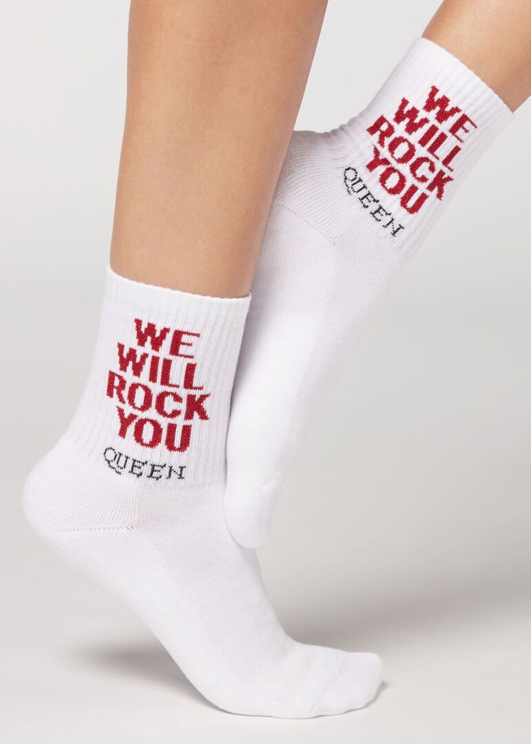 8 fun ζευγάρια κάλτσες που θα σε ζεστάνουν και θα σου φτιάξουν τη διάθεση (Shopping List)